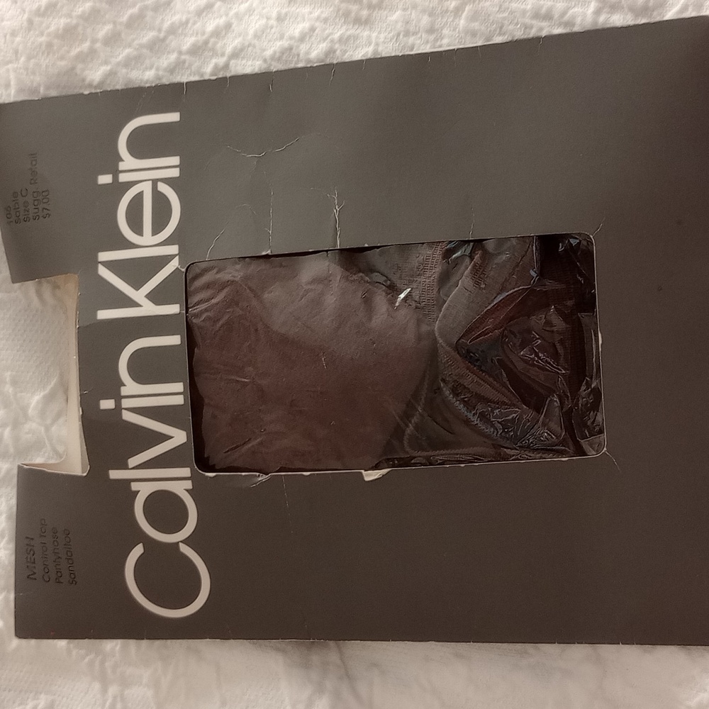 🥰3/$25 NWT CALVIN KLEIN Sheer Gloss Pantyhose Control Top Sandaltoe Sable